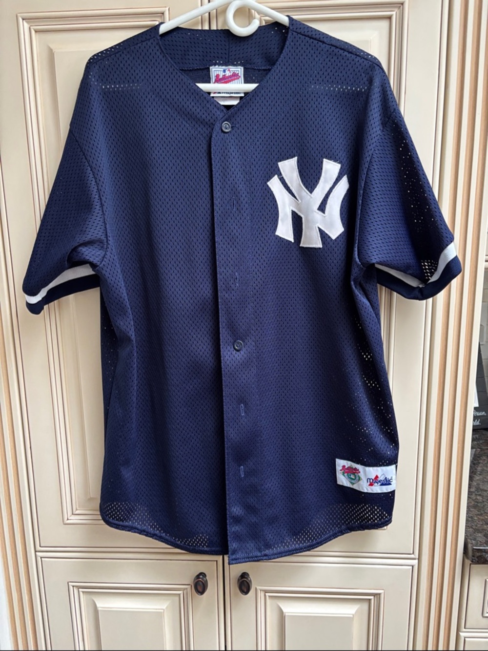 MAJESTIC NY YANKEES MESH JERSEY NAVY SIZE LARGE EXCELLENT CONDITION